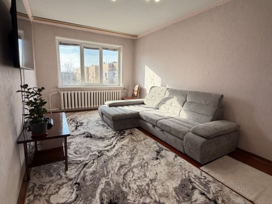 Продаж чешки в районі 96 Кварталу Кривий Ріг