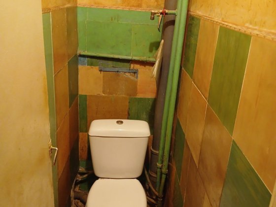 Продам 2 комнатную квартиру на Даманском Кривий Ріг