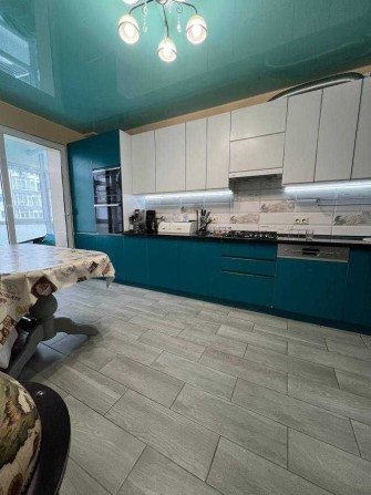 Продаж двокімнатної квартири в центрі міста - фото 1