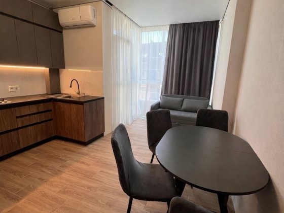 Квартира з ремонтом , можна під єоселю до 3х років! Буча