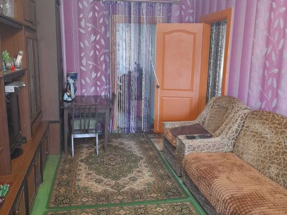 Продается 2 комнатная квартира с автономным отоплением.Рокоссовского 8 Кривой Рог