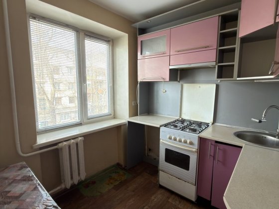 Продаж - Двокімнатна Раківка Кременчуг