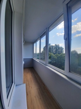 Продам 3-кімнатну квартиру по вулиці Конякіна - фото 1