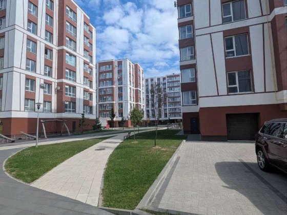Терміновий  продаж  3 кім.квартира.ЖК  Опришівська слобода Івано-Франківськ