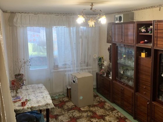 Продам 2 -х кімнатну квартиру на 5-Зарічному Кривой Рог
