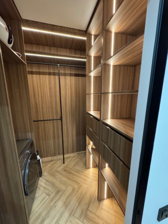 Життя біля парку. Дизайнерська квартира в ЖК Центральний 2. - фото 1