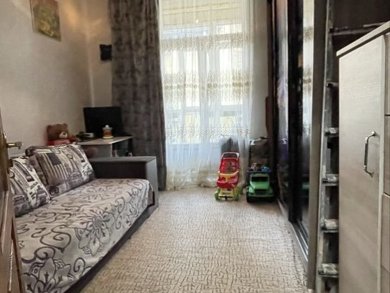 Продається дворівнева квартира .Ценр.Ратуша Ивано-Франковск