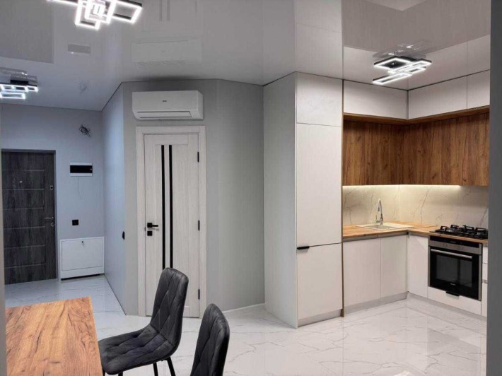 Продаж 1-кімнатної квартири у ЖК "Містечко Центральне" - фото 1