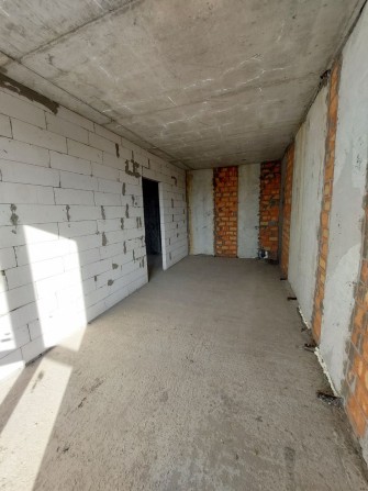 НАЙДЕШЕВША 2к квартира з ремонтом в Зданому будинку! Мін. оформлення! - фото 1