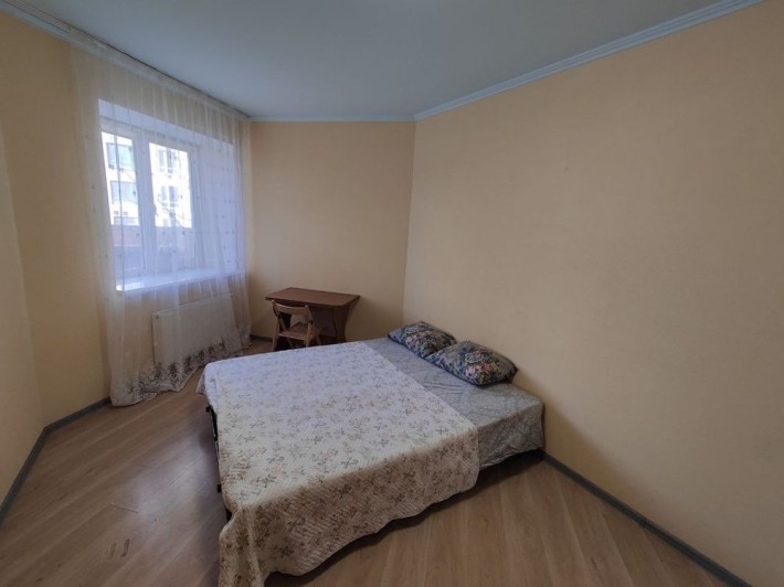 ТЕРМІНОВО! 1-к квартира з ремонтом в розвиненому районі! - фото 1