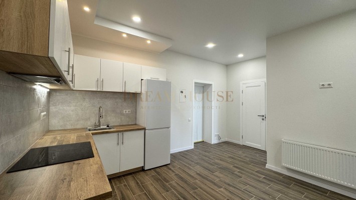 Повноцінна 2-кімнатна біля центрального парку. Газ. Оформлення 2% - фото 1