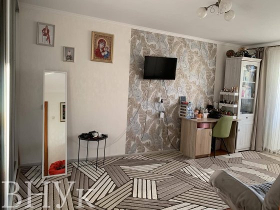 Затишна 1-кімнатна квартира з ремонтом заходь і живи! Луцк