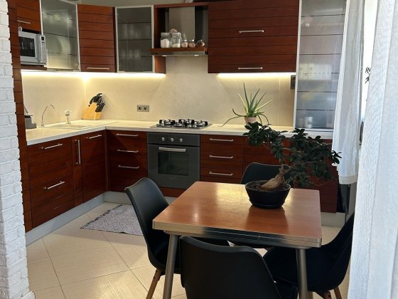 Квартира вул. Відродження Луцьк