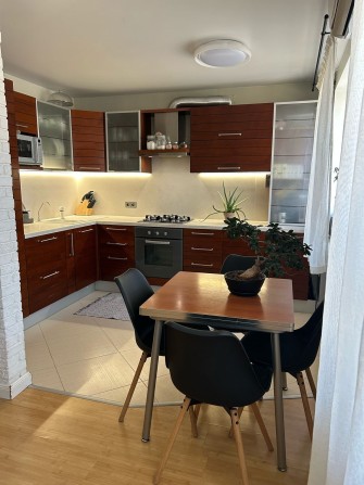 Квартира вул. Відродження - фото 1