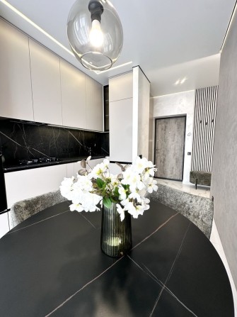 2-кімнатна біля парку Національної Гвардіі - фото 1