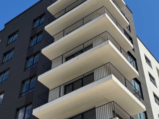 ТЕРМІНОВО! 3кім. квартира біля Озера! Івано-Франківськ