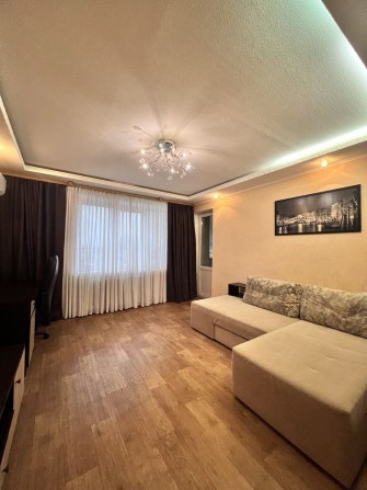 Продаж  2к кв на 17 кварталі - фото 1