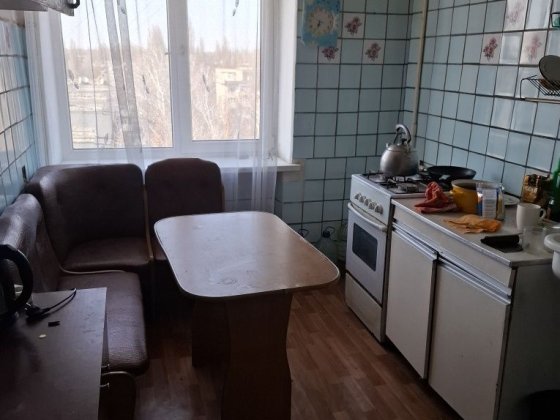 Продам 3 кімн квартиру (будинок цегла) Кременчуг