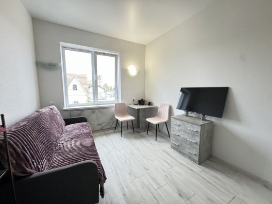 1к з новим ремонтом та усіма меблями! БЕЗ % біля озера Буча