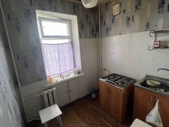 Однокімнатна гостинка на Молодіжному Кременчук