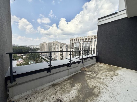 Пентхаус з терасою в центрі Ірпеня! Газове опалення!Тераса!