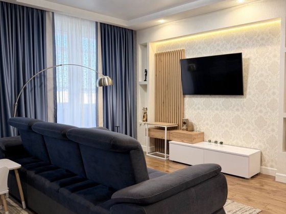 В продажу Сучасна квартира в самому центрі міста в Новобудові Кременчуг