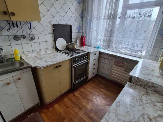 Продам 3 кімн. квартиру в р-ні 3 лікарні. 4/5 пан. будинку. 37000 Кременчуг