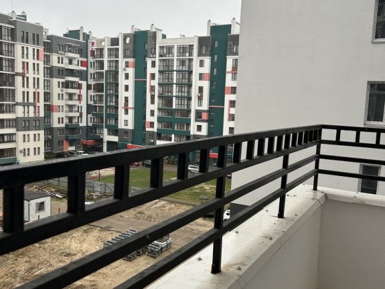 Простора 3к квартира на газу з балконом!Можна на ремонт! Буча