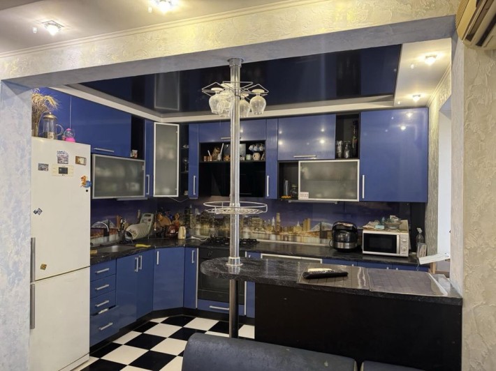 Продається 3 кімнатна квартира на 44 кварталі з автономним опаленням . - фото 1