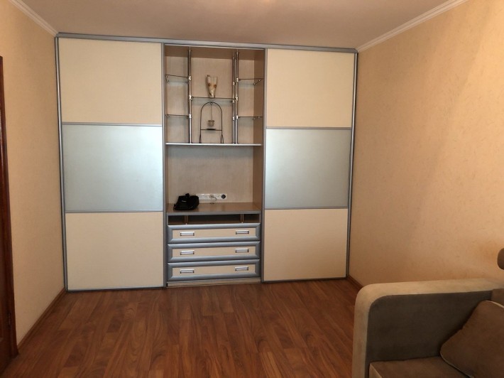 2-кімнатна по вулиці Свято-Миколаївській - фото 1