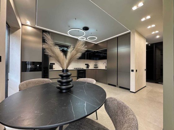 Продам елітну 3 кім з ремонтом в ЖК Клубне Містечко 12 Івано-Франківськ