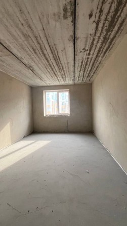 Продаж великої двокімнатної квартири з балконом, Газ, Школа, ЖД, Садок - фото 1