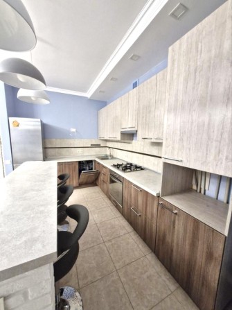 Продаж великої 45,3м2  євродвокімнатної квартири - фото 1