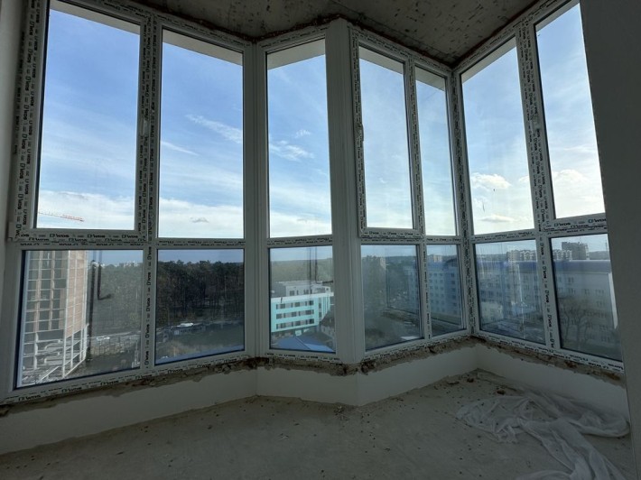 Видова євродвокімнатна квартира з терасою в центрі міста! - фото 1