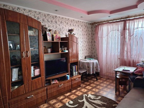 2-кім 44 кв м, вул Київська р-н Нової Лінії — заходь та живи! Кременчук