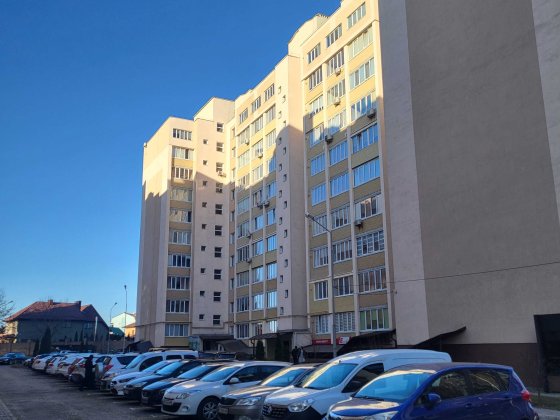 Продається 3-х кімнатна квартира Луцьк