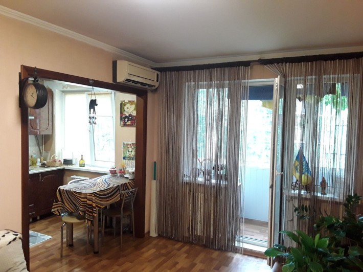 Ювілейна,з МЕБЛЯМИ І ТЕХНІКОЮ  3-х кімнатна. - фото 1