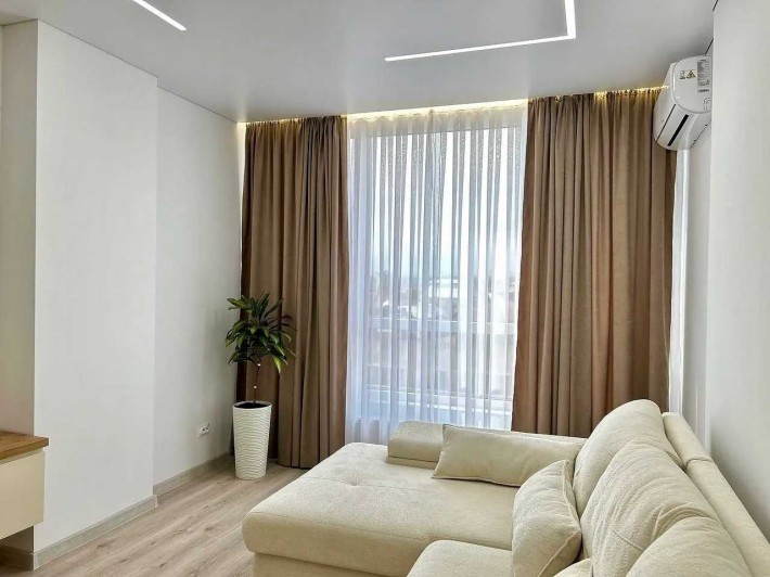 Центр 2кім 63.4м ремонт меблі техніка ЖК Main House - фото 1