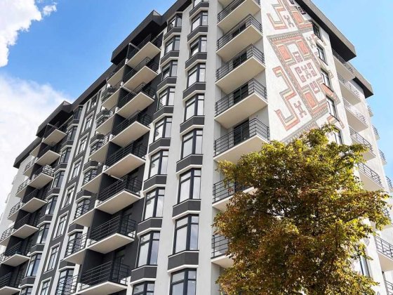 Здана двокімнатна квартира біля ТЦ Велес, готова до ремонту Ивано-Франковск