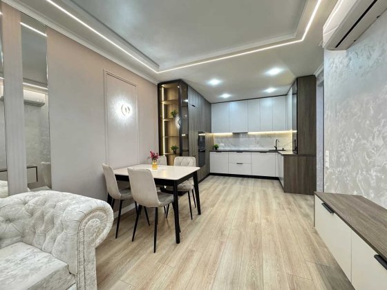 Видова двокімнатна+кухня-студія з шикарним ремонтом поруч Veles Mall Ивано-Франковск