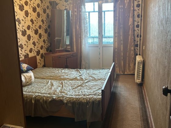 3кім.ЧЕШКА на  ЗАРІЧНОМу, 3 поверх, не кутова, без боргів, Сертифікат Кривой Рог