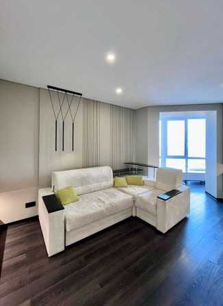 Квартира 2-кімнатна в ЖК Яровиця - фото 1