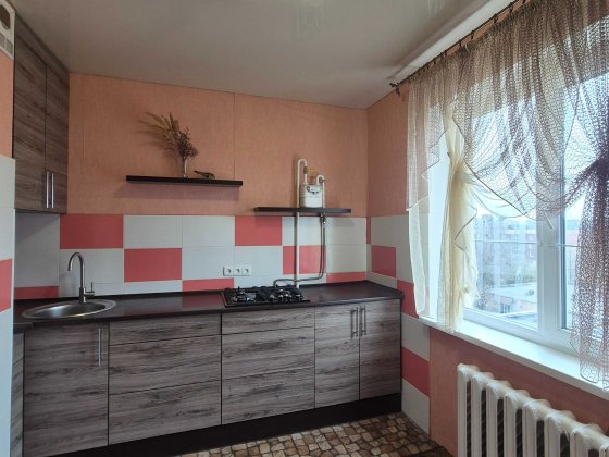 Продаж просторої 1но кім чешки. Спасівська (Спаська) Кривий Ріг