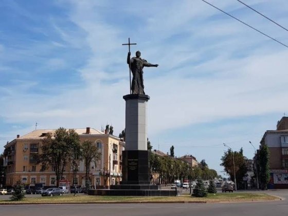 Продаж 2к на пл.Артема (Володимира Великого) Кривой Рог