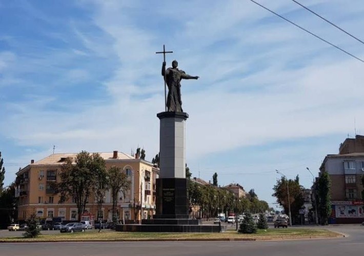 Продаж 2к на пл.Артема (Володимира Великого) - фото 1