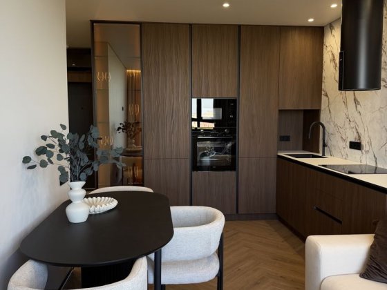 Дизайнерський ремонт! 3-к квартира з меблями та технікою! Ірпінь