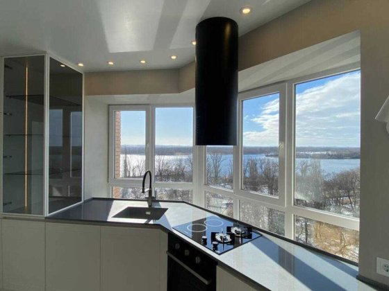 Продаж унікальної квартири з видом на Дніпро в парковій зоні! Кременчук