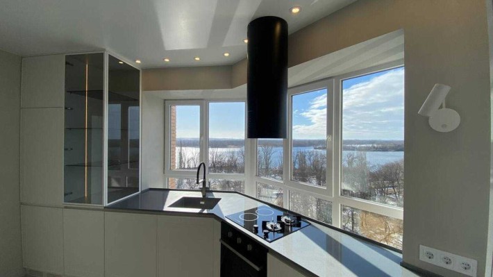 Продаж унікальної квартири з видом на Дніпро в парковій зоні! - фото 1