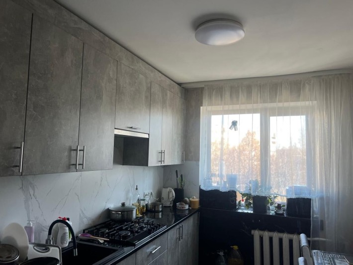 Продам 3х кімнатну кв. вул Соборності - фото 1