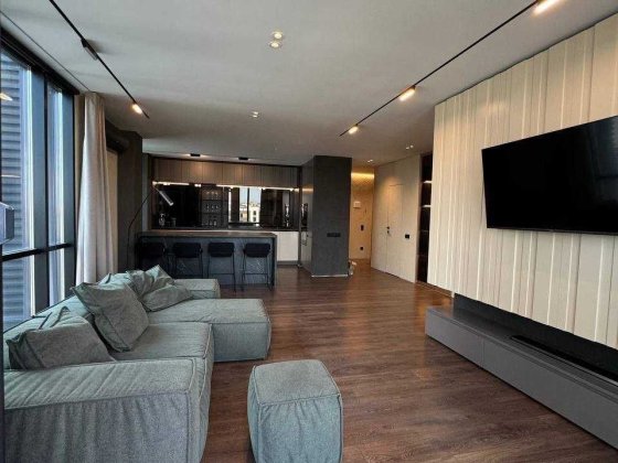 продаж 3к(100м2) елітної квартири з видом на міське озеро. Ивано-Франковск